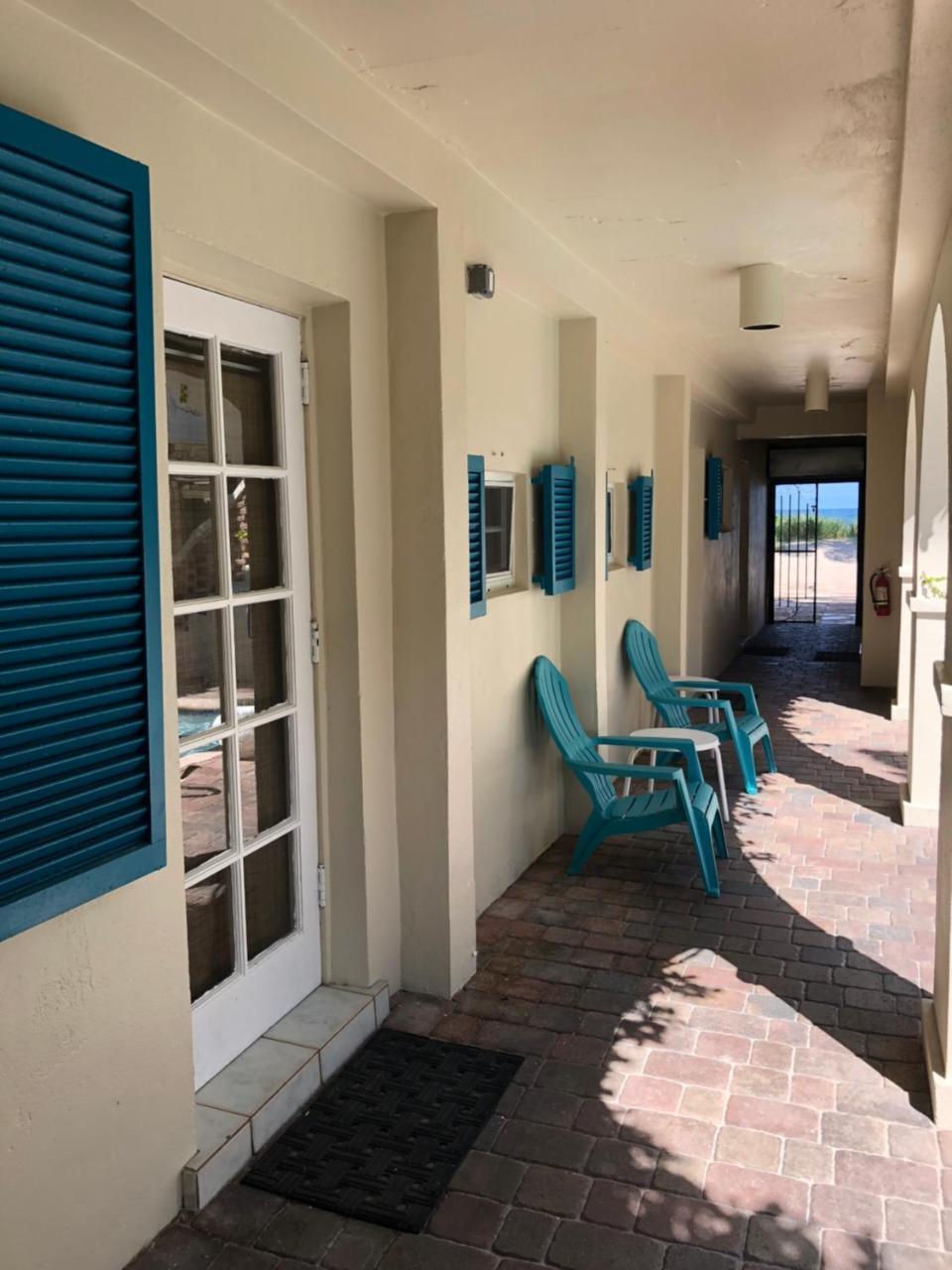 Courtyard Villa Hotel Lauderdale-by-the-Sea Exterior photo