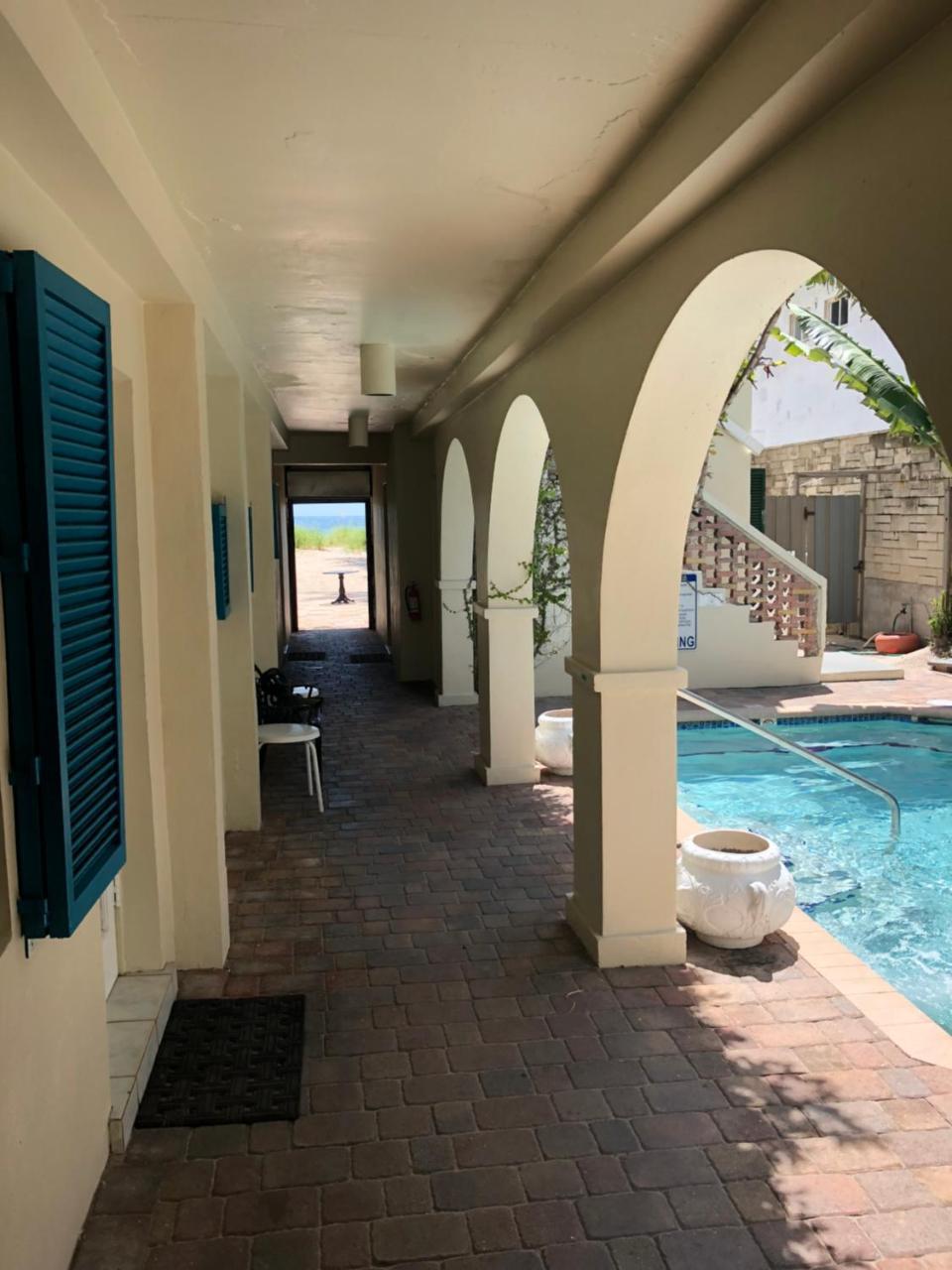 Courtyard Villa Hotel Lauderdale-by-the-Sea Exterior photo