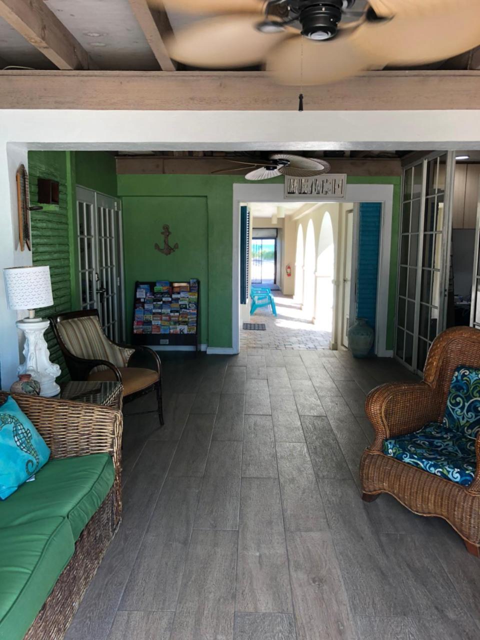 Courtyard Villa Hotel Lauderdale-by-the-Sea Exterior photo